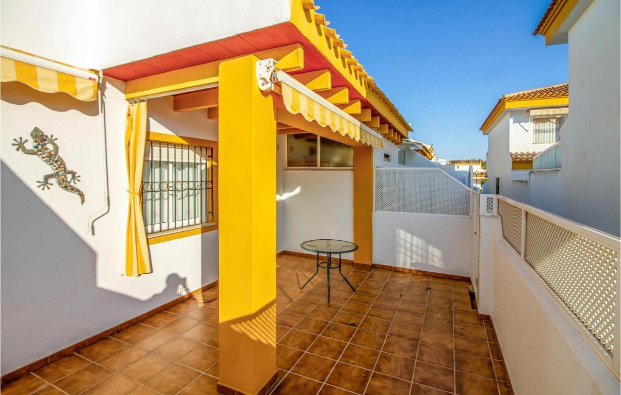 4 Bedroom Cozy Home In Pilar De La Horadada Esterno foto
